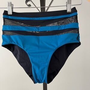 Lululemon go with the flow (High Waist) Bikini Bottom in Black / Tofino Teal.